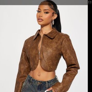Western cropped textured top